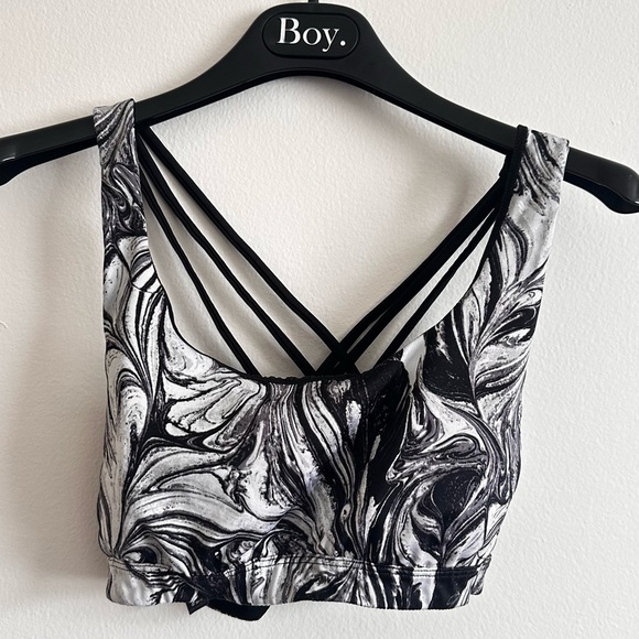 Victoria's Secret Tops - Victoria's Secret Black and White Cut-Out Crop Tank